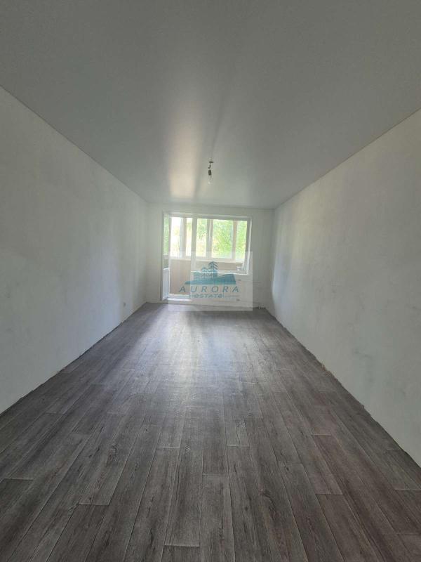 2-комн. квартира, 57 м², 2/9 этаж