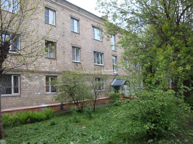 2-комн. квартира, 56 м², 3/3 этаж