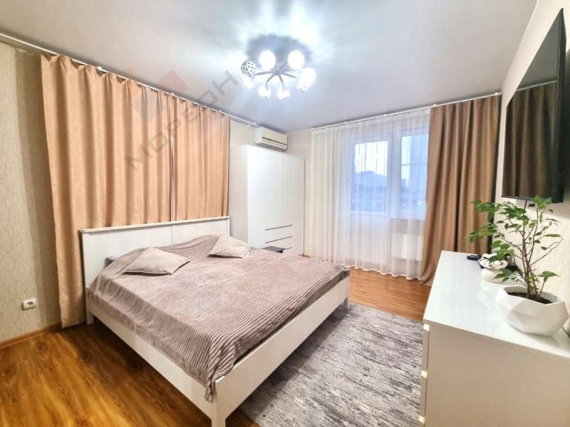 2-комн. квартира, 60.2 м², 2/17 этаж