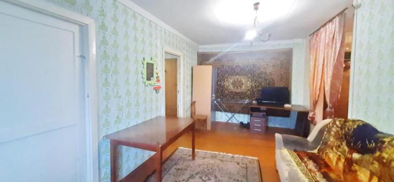 4-комн. квартира, 60 м², 4/5 этаж