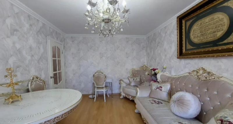2-комн. квартира, 62 м², 3/5 этаж