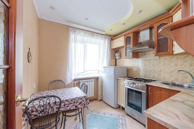 2-комн. квартира, 42.2 м², 2/4 этаж