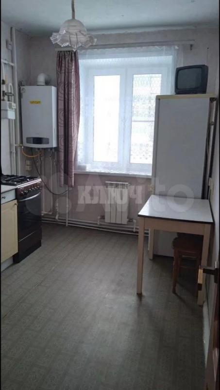 2-комн. квартира, 48 м², 2/5 этаж