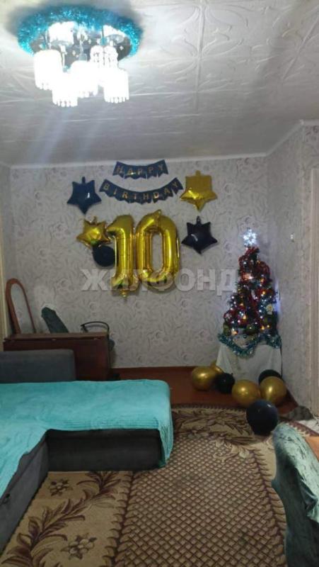 2-комн. квартира, 42 м², 1/5 этаж