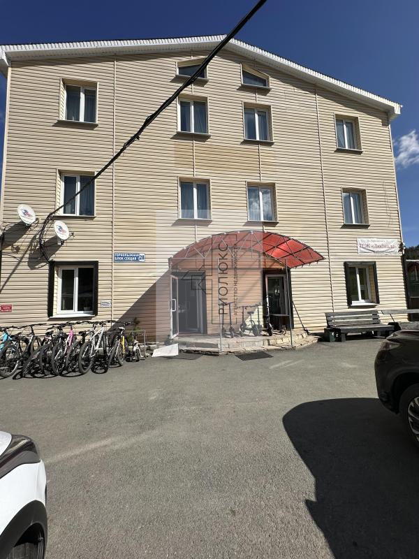 2-комн. квартира, 43 м², 1/3 этаж