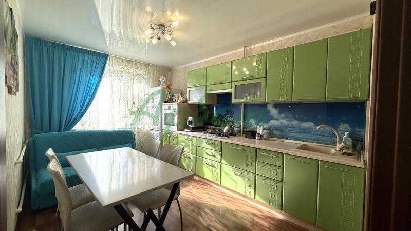 2-комн. квартира, 72 м², 2/10 этаж