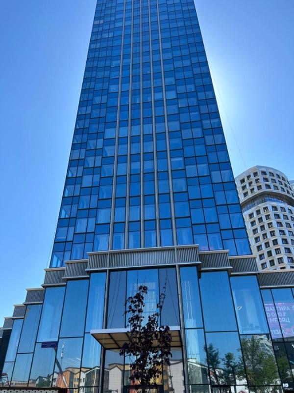 2-комн. квартира, 61.1 м², 29/40 этаж