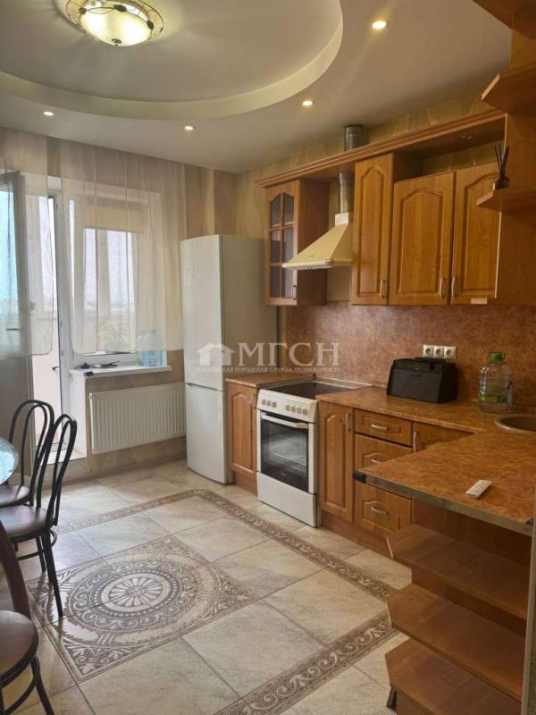 2-комн. квартира, 60.8 м², 9/15 этаж