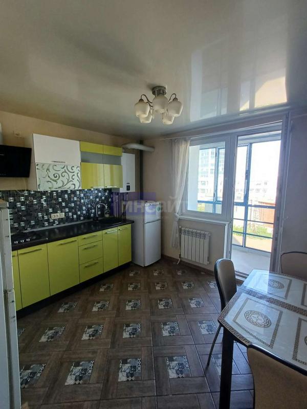 2-комн. квартира, 60 м², 5/27 этаж