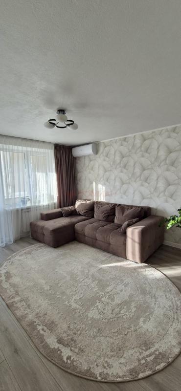 2-комн. квартира, 62 м², 7/9 этаж