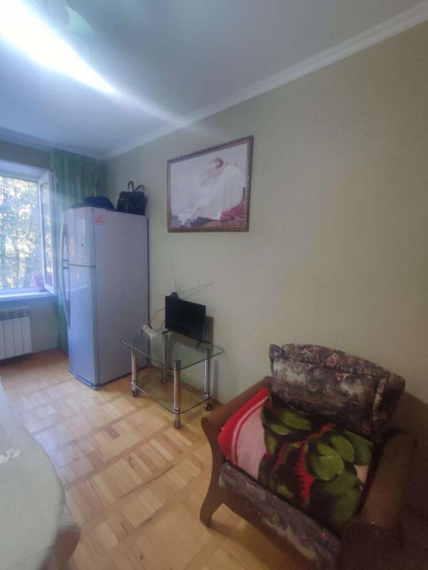 2-комн. квартира, 44 м², 3/5 этаж