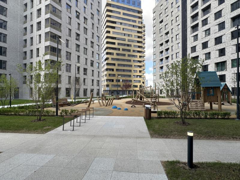 2-комн. квартира, 77 м², 6/14 этаж
