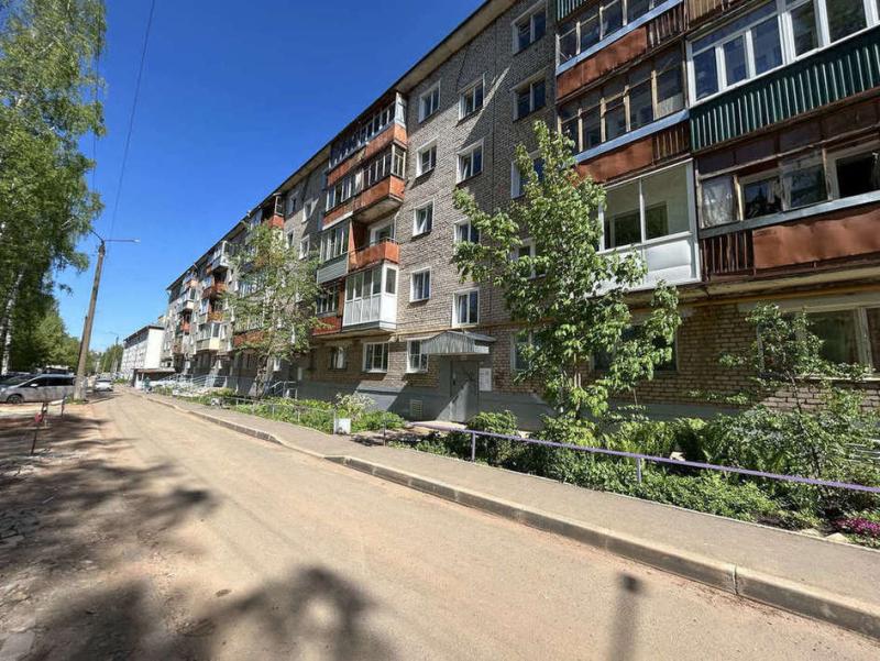 2-комн. квартира, 43 м², 1/5 этаж