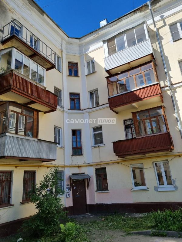 2-комн. квартира, 58 м², 4/4 этаж