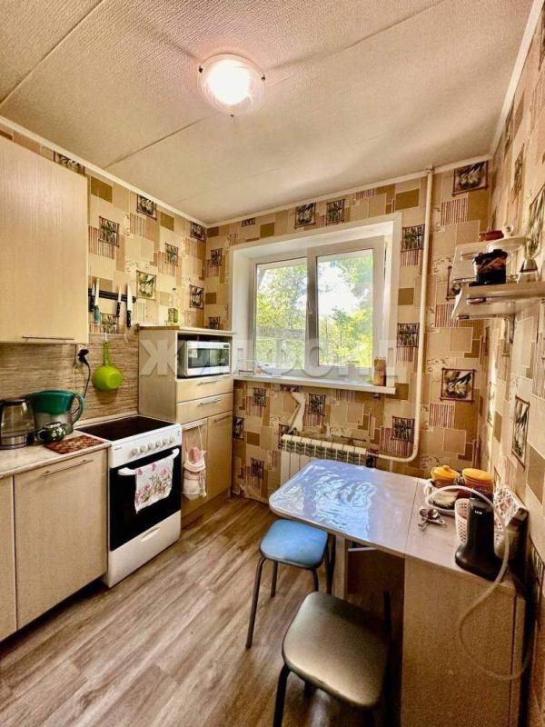 2-комн. квартира, 46 м², 1/5 этаж