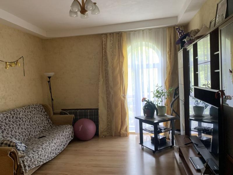 3-комн. квартира, 70 м², 3/3 этаж