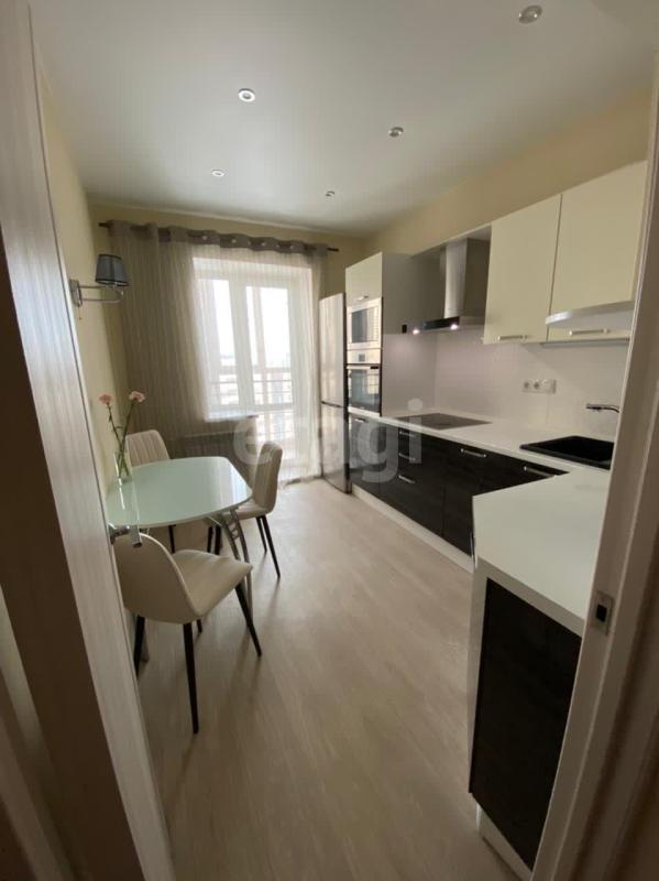1-комн. квартира, 38 м², 15/18 этаж