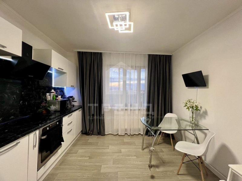 3-комн. квартира, 70 м², 6/16 этаж