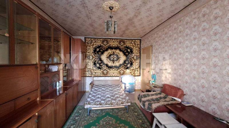 2-комн. квартира, 52 м², 2/12 этаж