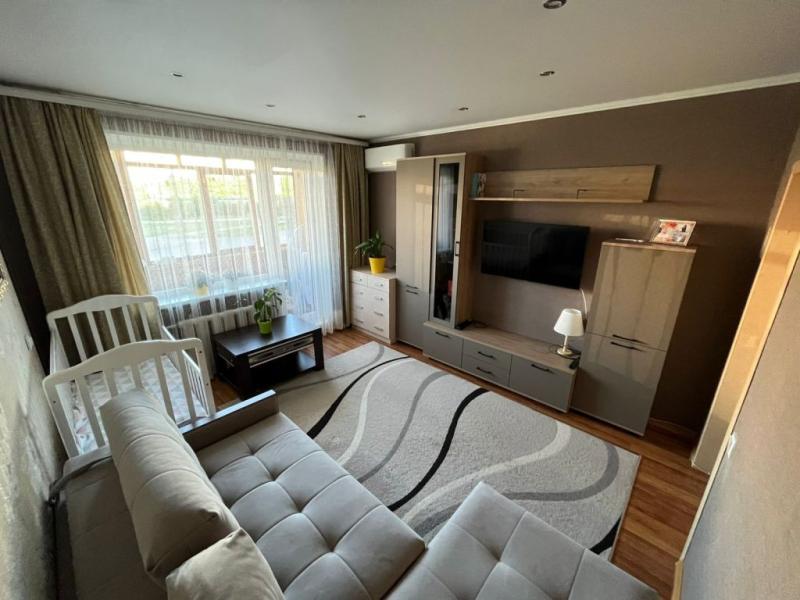 2-комн. квартира, 47 м², 2/10 этаж