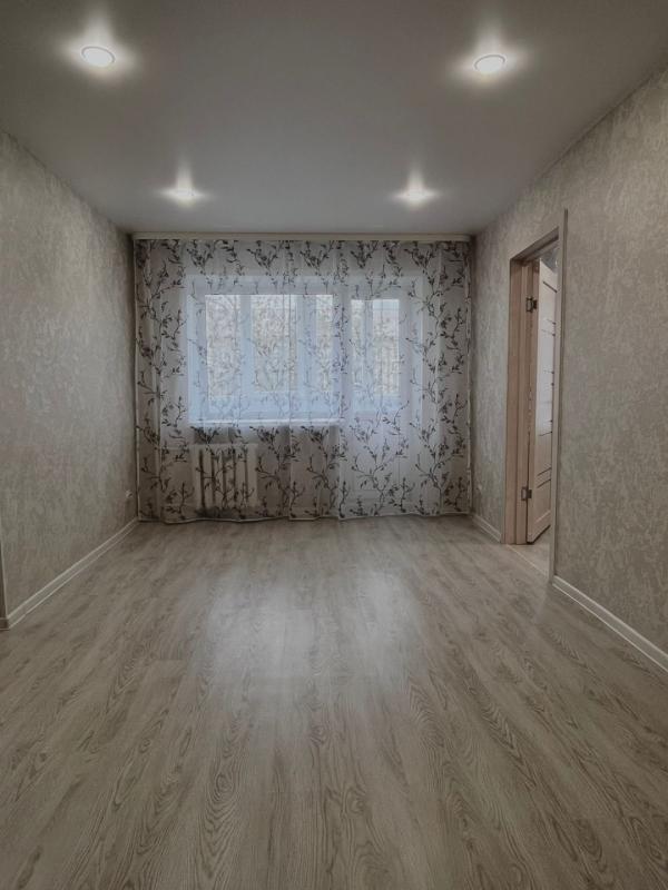 2-комн. квартира, 42 м², 4/5 этаж