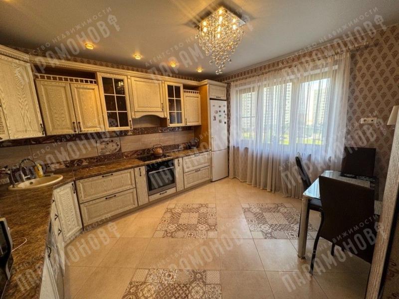 2-комн. квартира, 87.8 м², 4/17 этаж
