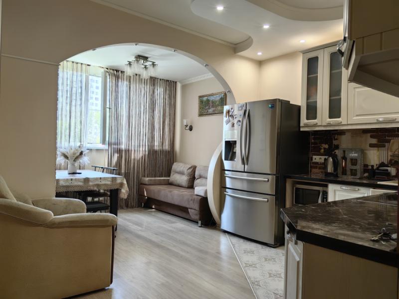2-комн. квартира, 57.2 м², 4/20 этаж