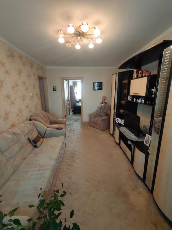 2-комн. квартира, 42 м², 4/5 этаж