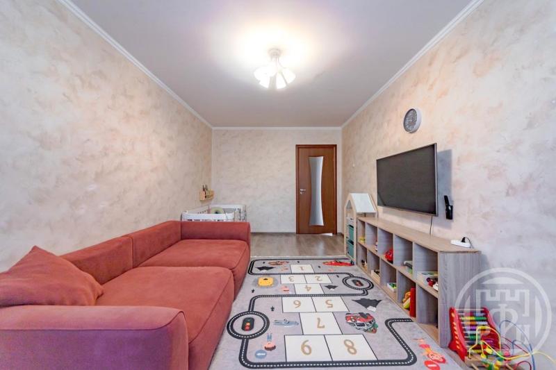 3-комн. квартира, 72.8 м², 5/5 этаж