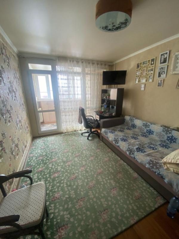 2-комн. квартира, 50 м², 2/5 этаж