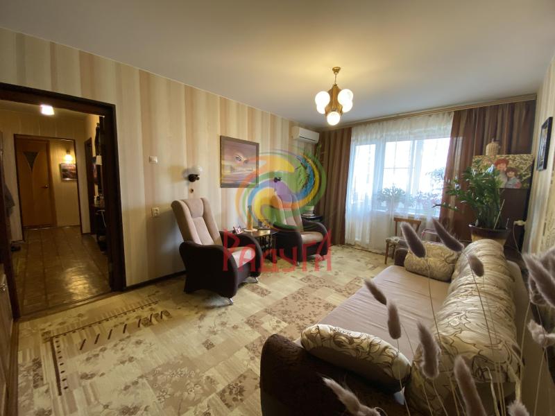 2-комн. квартира, 56.1 м², 5/5 этаж