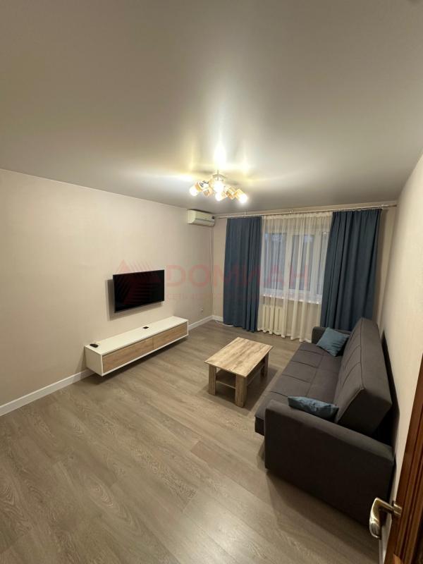 2-комн. квартира, 60 м², 3/9 этаж