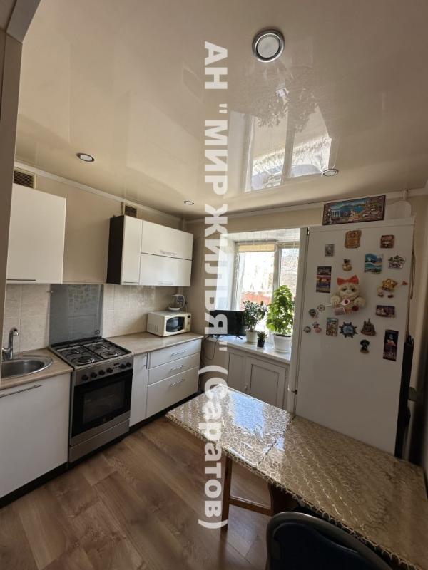 2-комн. квартира, 44 м², 3/5 этаж