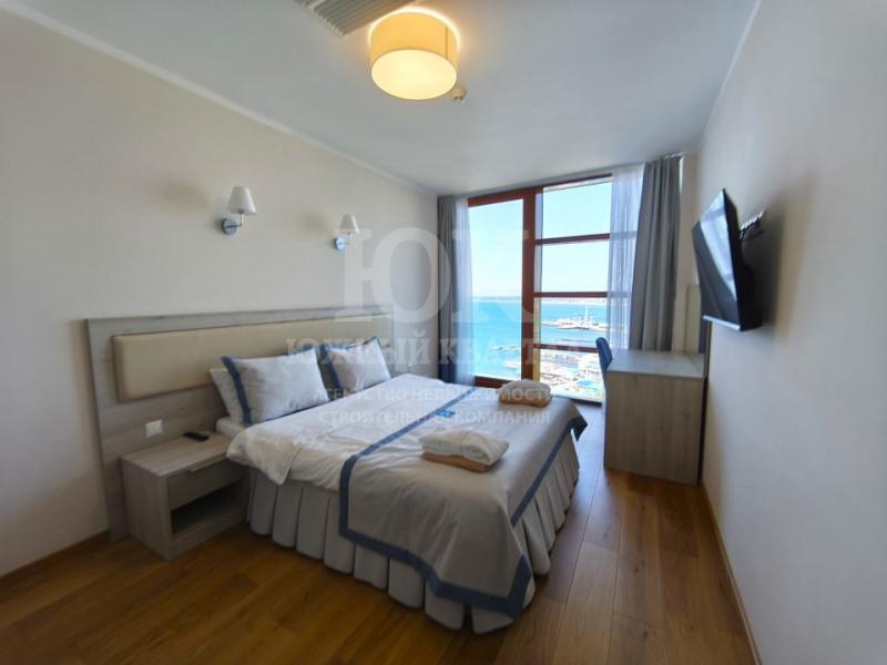 2-комн. квартира, 73.7 м², 12/13 этаж