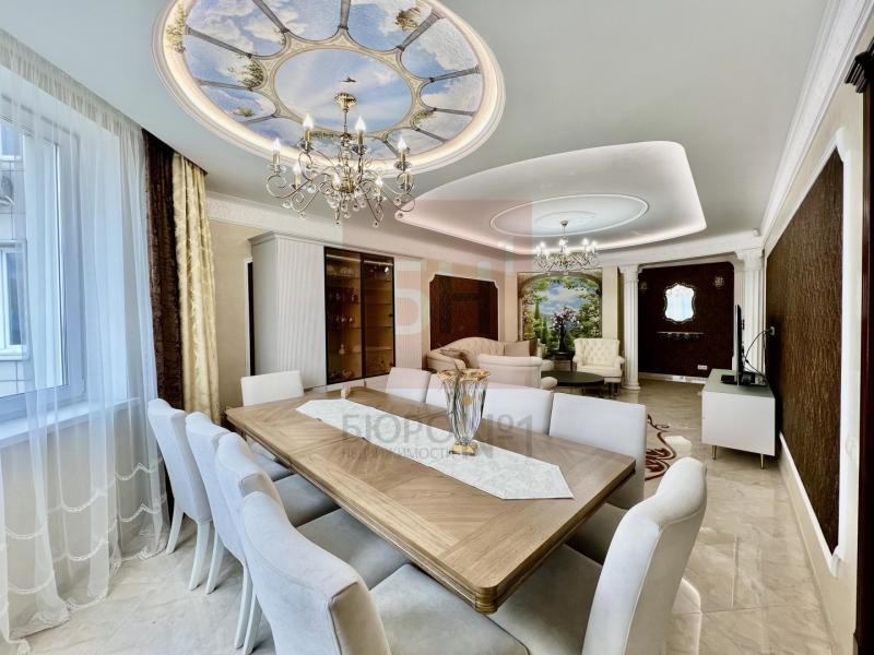 4-комн. квартира, 131 м², 8/15 этаж