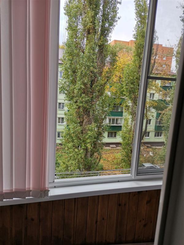 2-комн. квартира, 44 м², 4/5 этаж