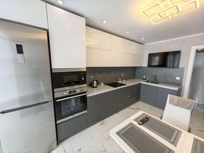 2-комн. квартира, 59.7 м², 13/15 этаж