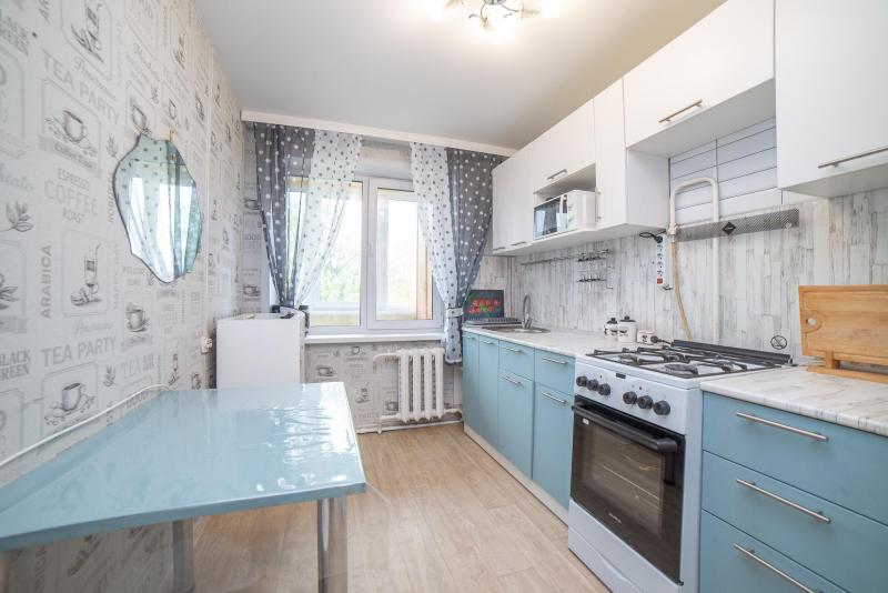 2-комн. квартира, 51 м², 3/3 этаж