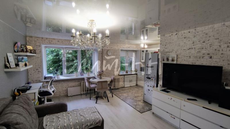 2-комн. квартира, 43 м², 2/5 этаж