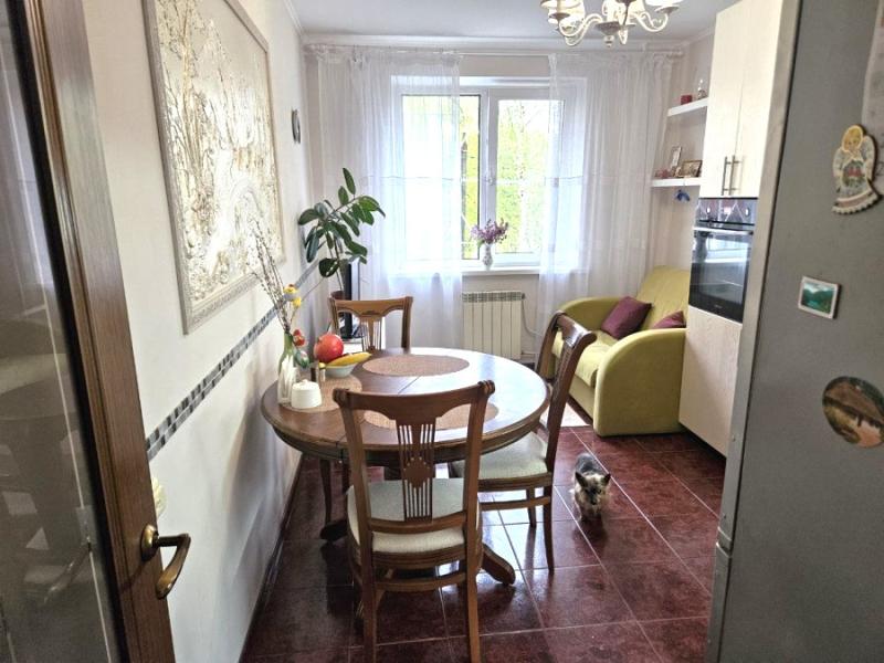 2-комн. квартира, 71.4 м², 2/16 этаж