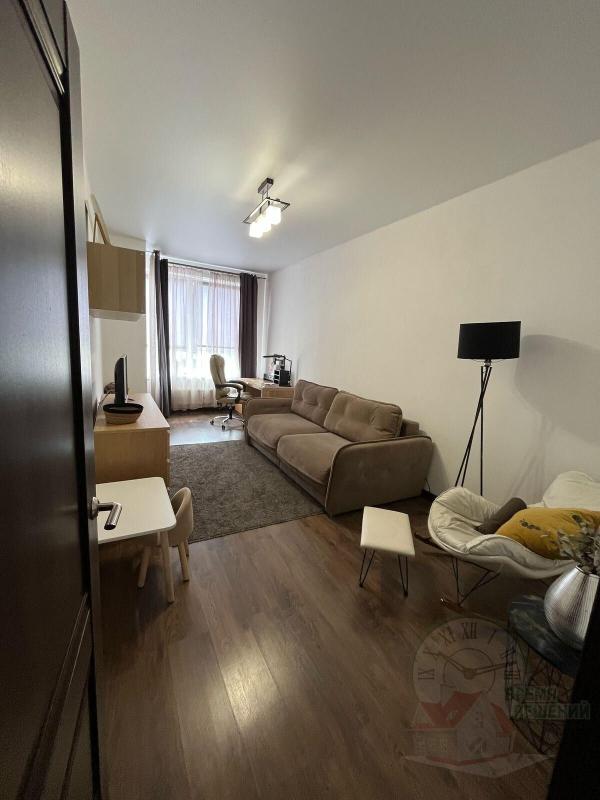 2-комн. квартира, 56.4 м², 16/17 этаж