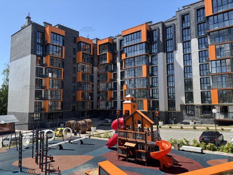 2-комн. квартира, 72.32 м², 1/8 этаж