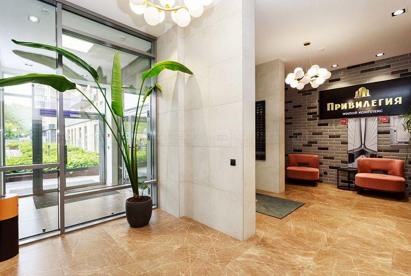 2-комн. квартира, 56.7 м², 18/24 этаж