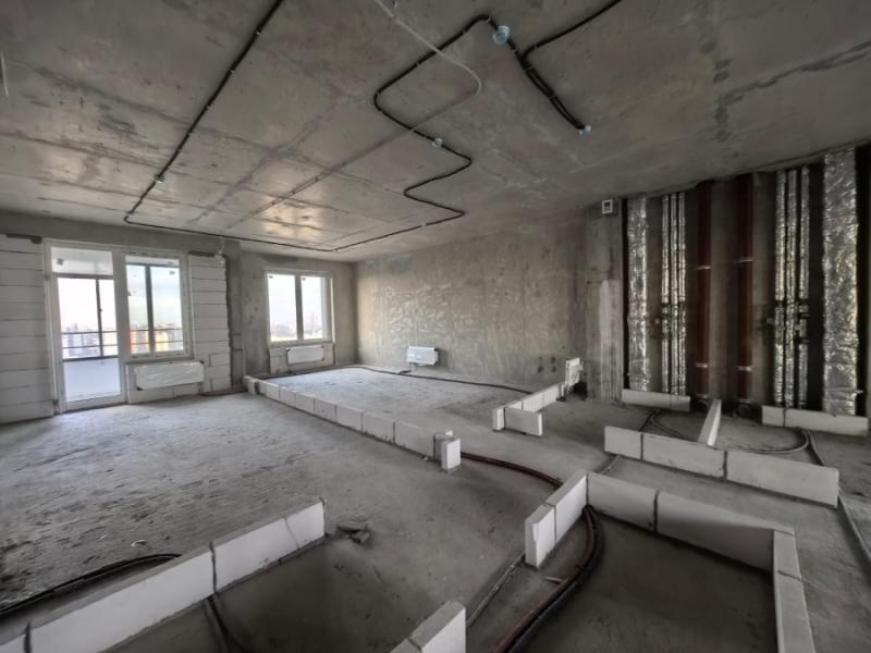 4-комн. квартира, 101 м², 8/17 этаж