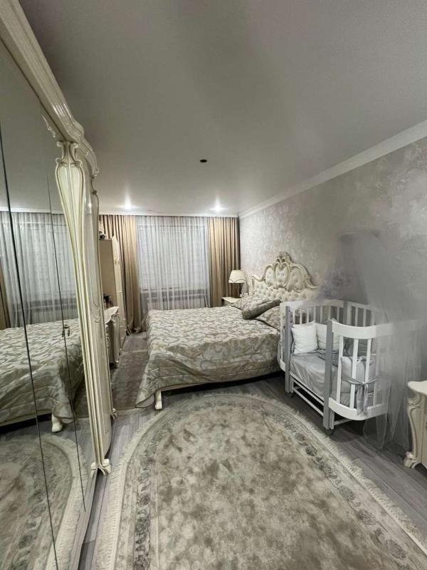 2-комн. квартира, 44 м², 1/5 этаж