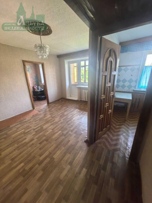 2-комн. квартира, 44 м², 5/5 этаж