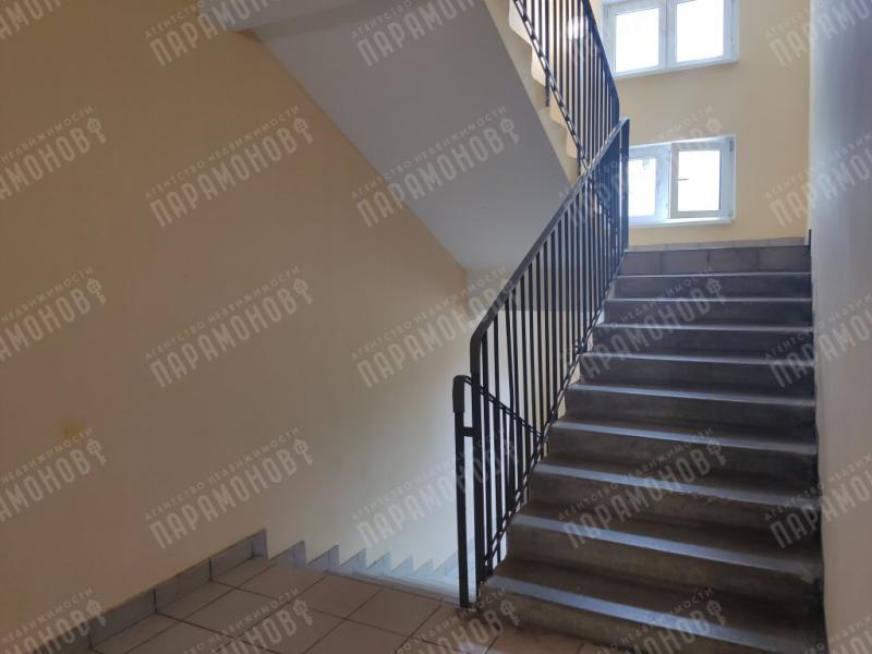 2-комн. квартира, 61.8 м², 2/10 этаж