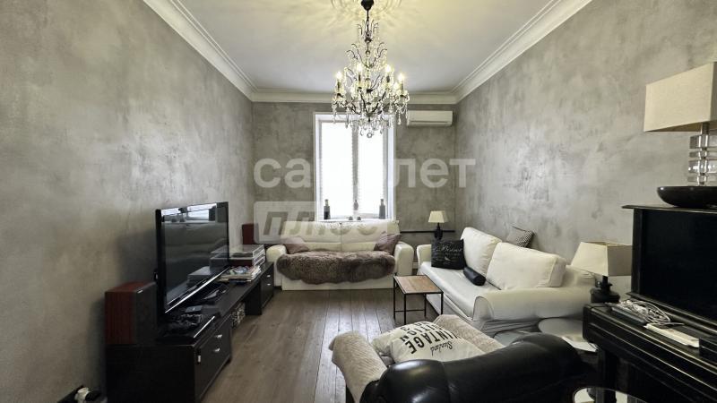 3-комн. квартира, 79.7 м², 1/3 этаж