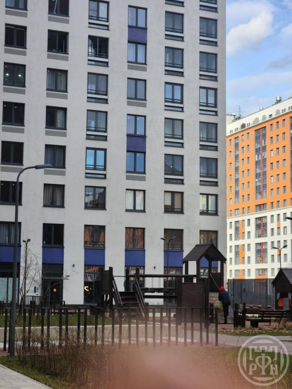 2-комн. квартира, 65 м², 9/18 этаж