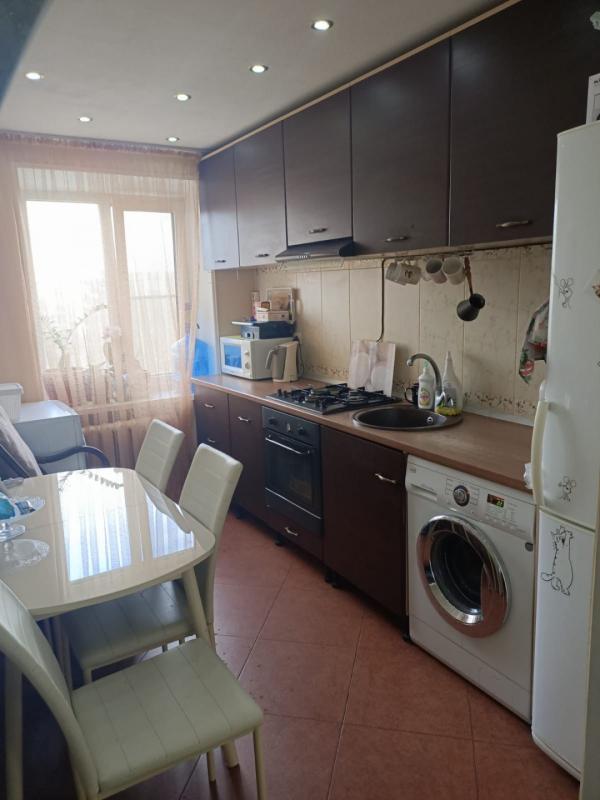 2-комн. квартира, 54 м², 4/5 этаж